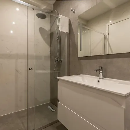 Heated Pool Luxury In St Julians Apartment *